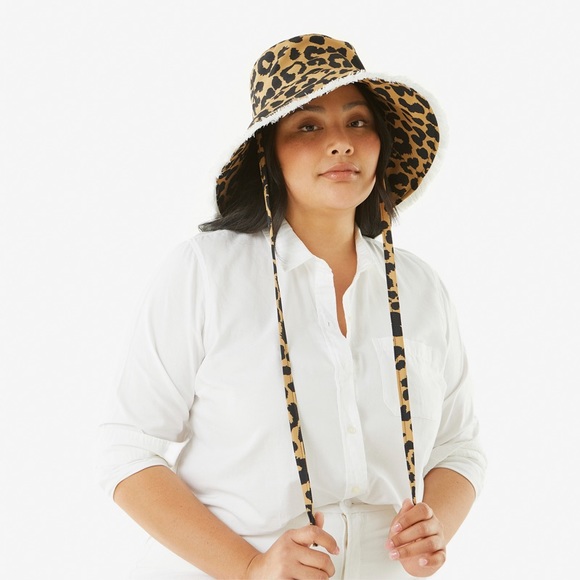 💝$10 add-on💝Laundry by Shelli Segal Floppy Bucket Hat - Picture 1 of 5